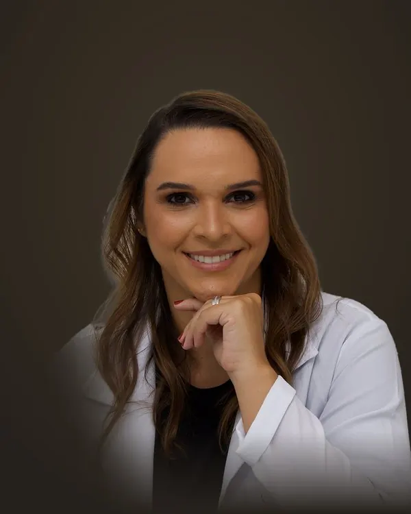 Retrato da Dra. Danielle Teti, cirurgiã